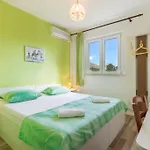 Pansion Lovac Guest house 3*