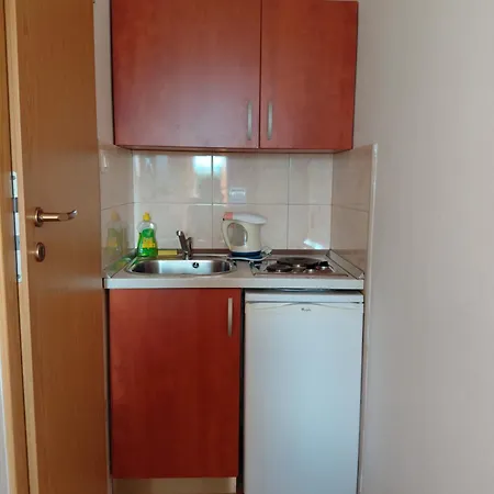 Pansion Lovac Konukevi Cavtat