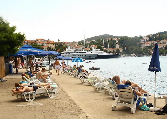 Pansion Lovac Konukevi 3*