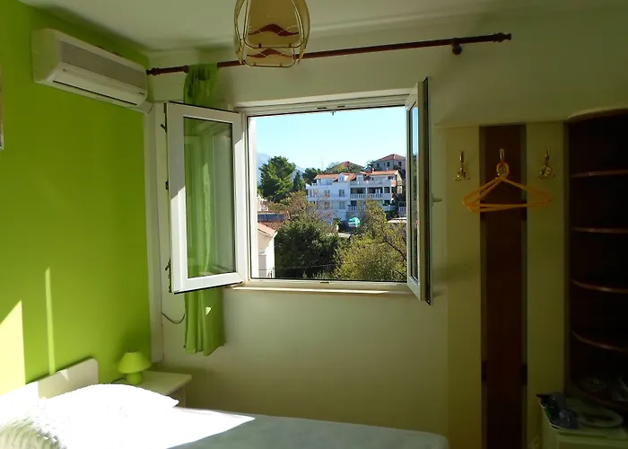 Pansion Lovac Konukevi Cavtat