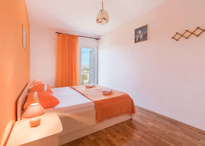 Pansion Lovac Konukevi Cavtat