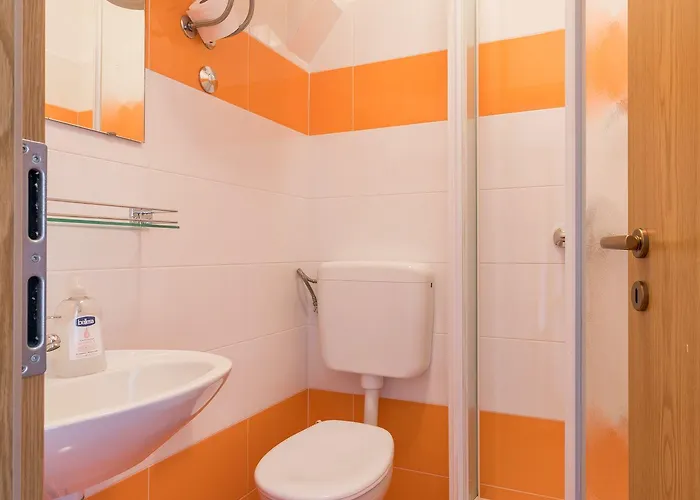 Pansion Lovac Cavtat