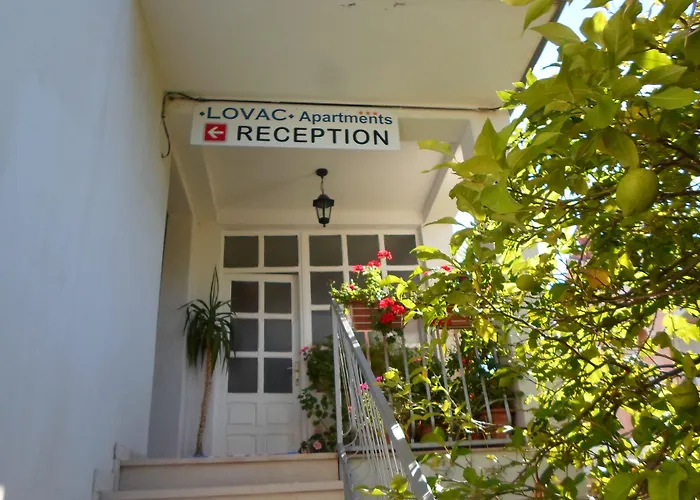 Pansion Lovac 3* Cavtat