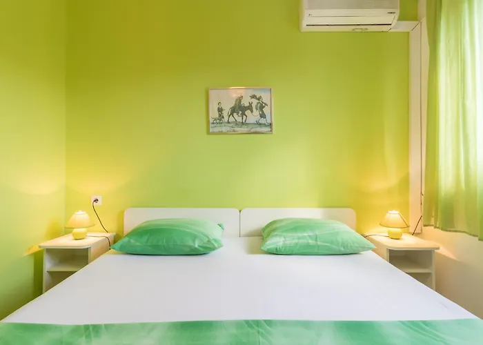 Pansion Lovac Konukevi Cavtat