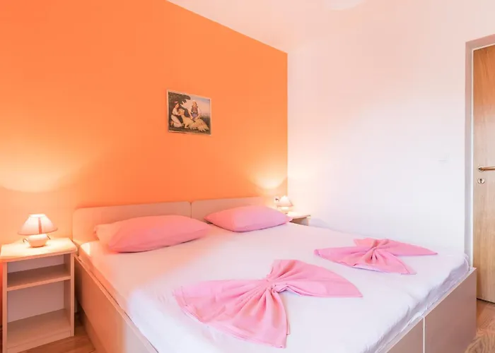 Konukevi Pansion Lovac Cavtat