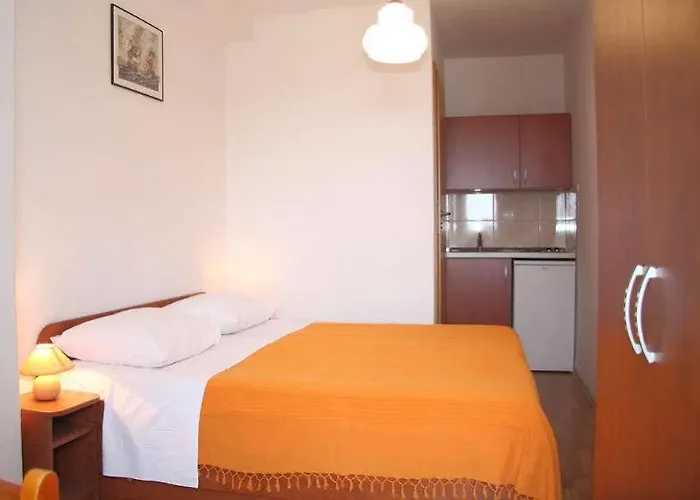 Pansion Lovac Cavtat