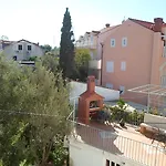 Pansion Lovac 3* Cavtat