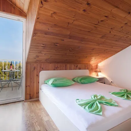 Guest house Pansion Lovac Cavtat