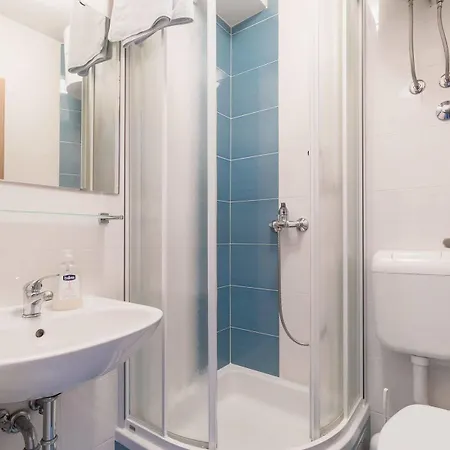 Guest house Pansion Lovac Cavtat