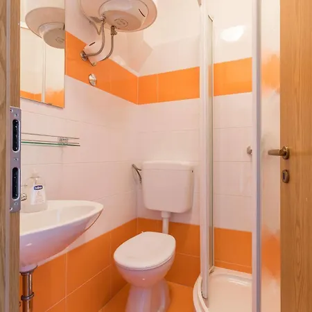 Pansion Lovac Guest house