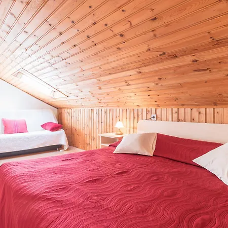 בית הארחה Pansion Lovac 3*